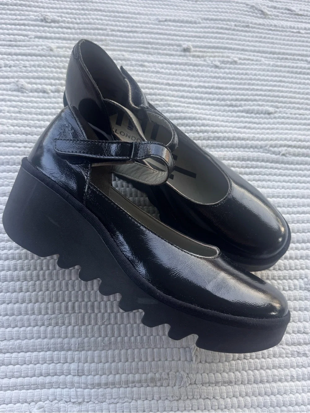 FLY London Black Patent Mary Jane Platform Shoes EU 40 Chunky Comfort Leather